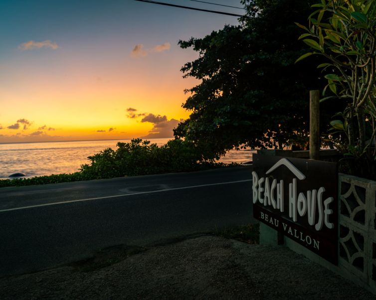 Beach House Front of house sign