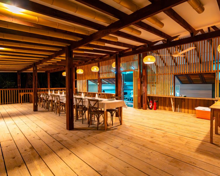 Beach House Dining Area